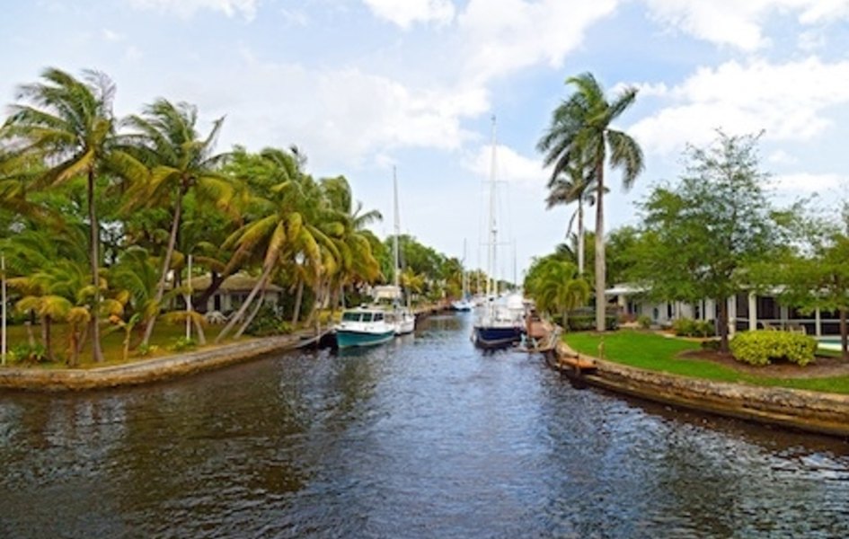 Five Secrets To Enjoy Your Backyard Canal.